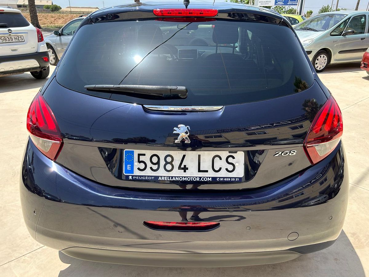 PEUGEOT 208 1.2 VTI TECH EDITION SPANISH LHD IN SPAIN 35000 MILES STUNNING 2019